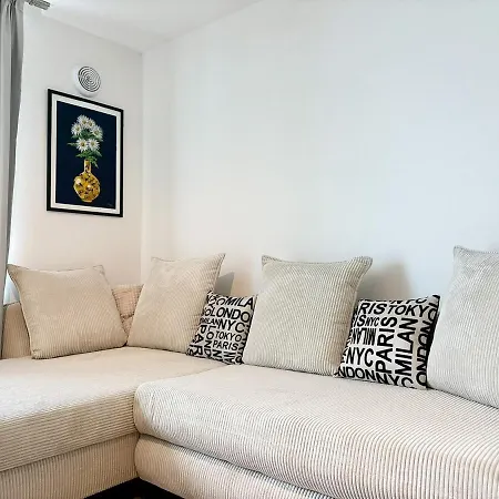 Art - Sea Horizon - Pool & Parking Apartment Varna